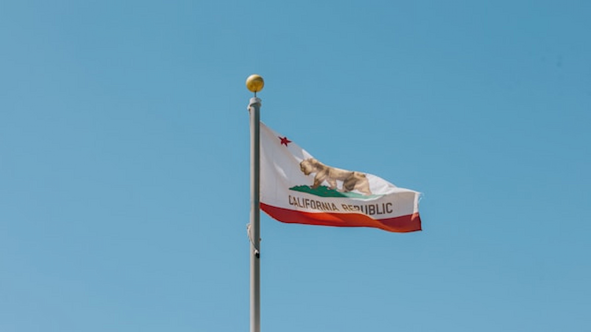 California Attorney General Declares DFS Illegal: What It Means for Fantasy Sports Fans