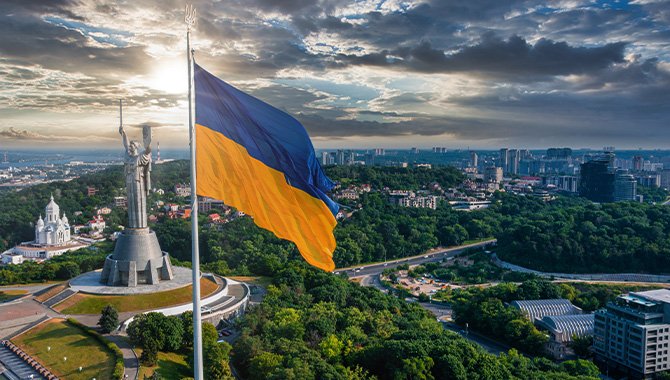 Ukraine issues 10 new B2B licenses while revoking seven others