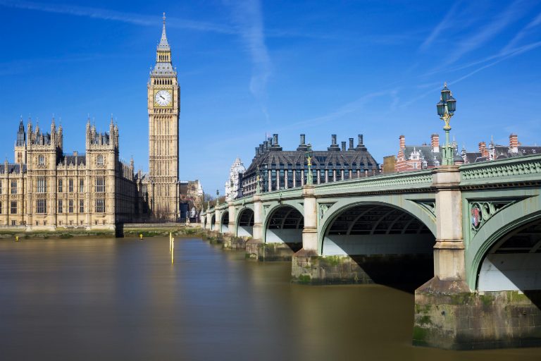 UK Betting CEOs Urge Treasury to Block Proposed Duty Hikes Ahead of Autumn Budget