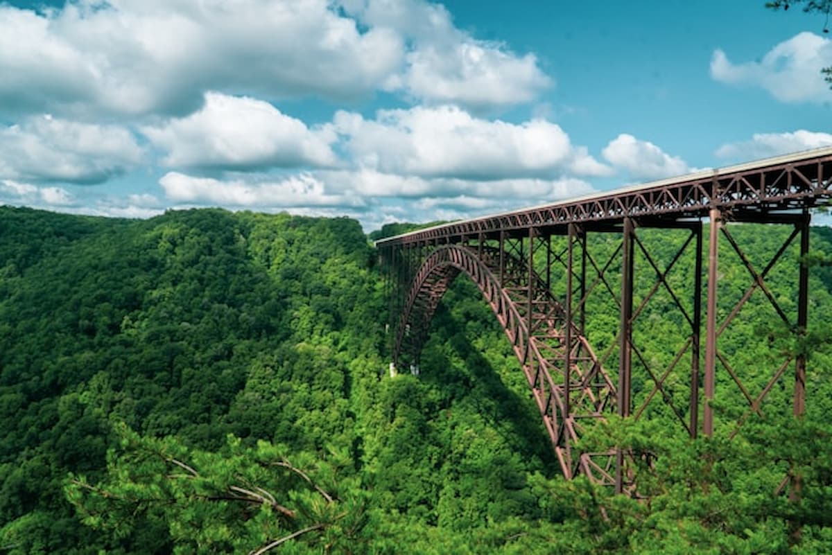 Over 20 Sweepstakes Casinos Quietly Exit West Virginia Amid Crackdown