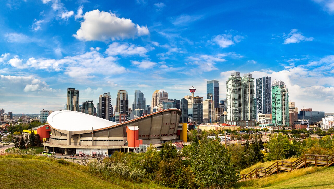 Alberta seeks to bolster gambling addiction support
