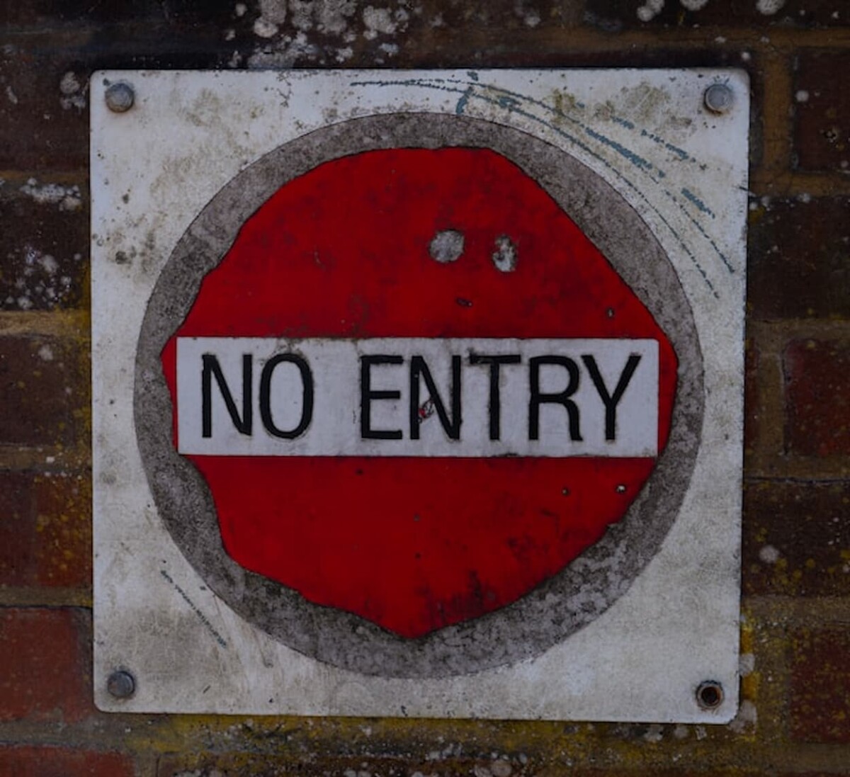 New York Sweepstakes Casino Ban Awaits Gov’s Signature, Other States Ramp Up Enforcement