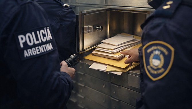 Argentina casino probe finds property records