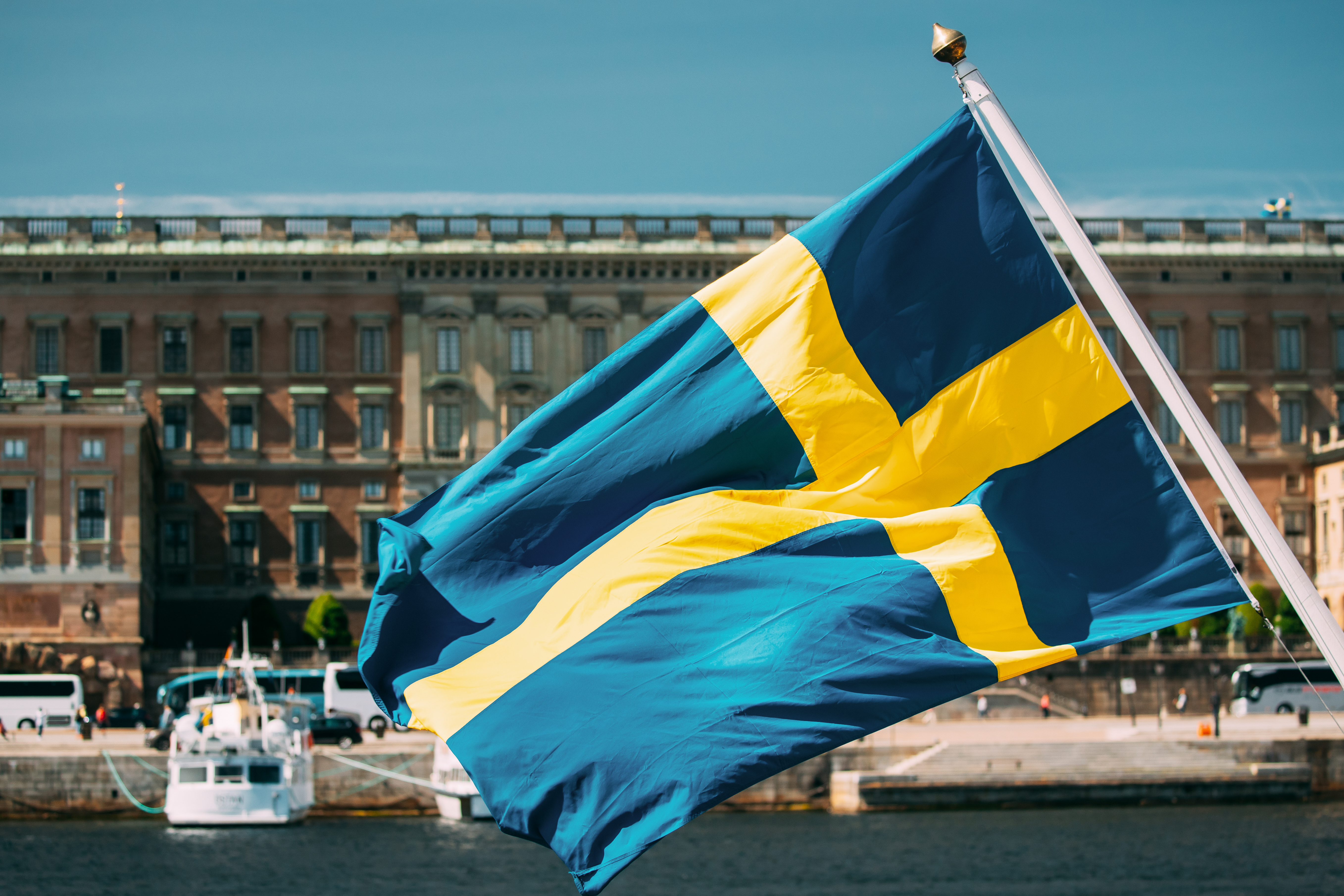 Swedish regulator warns Polar over bonus breaches